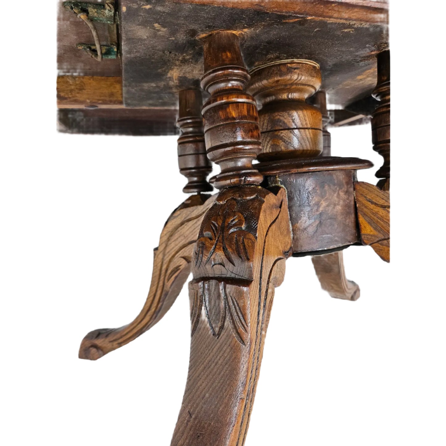 1900s Oval Coffee Table