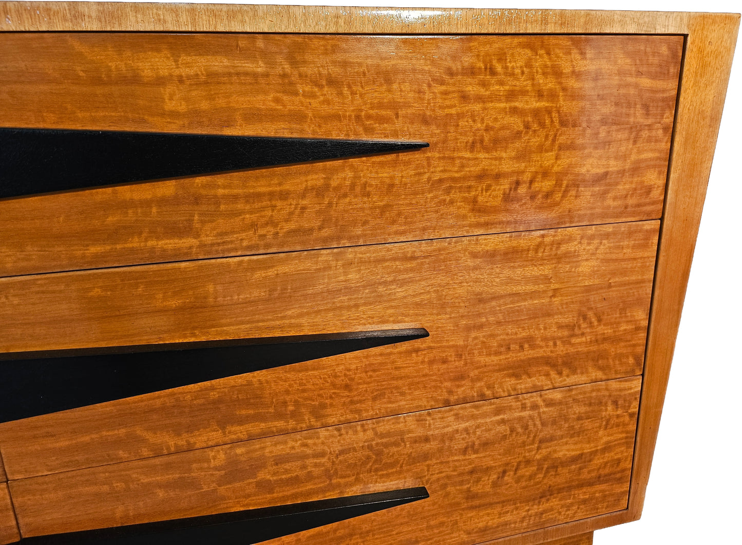 1950s Vintage Deco Dresser