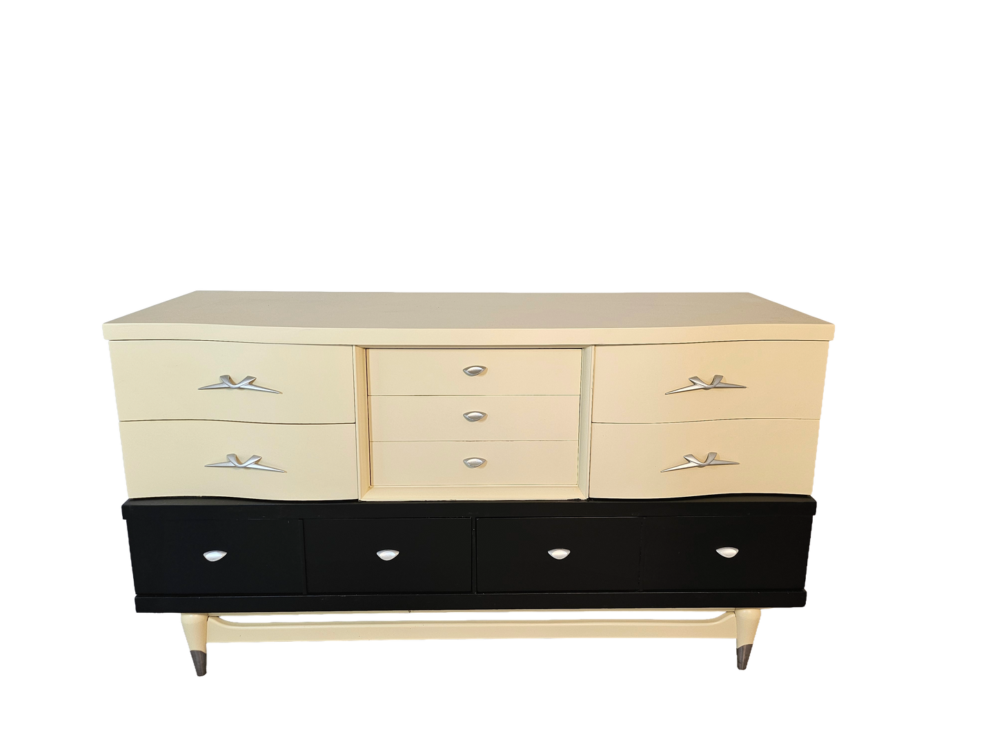 1970s Retro Dresser