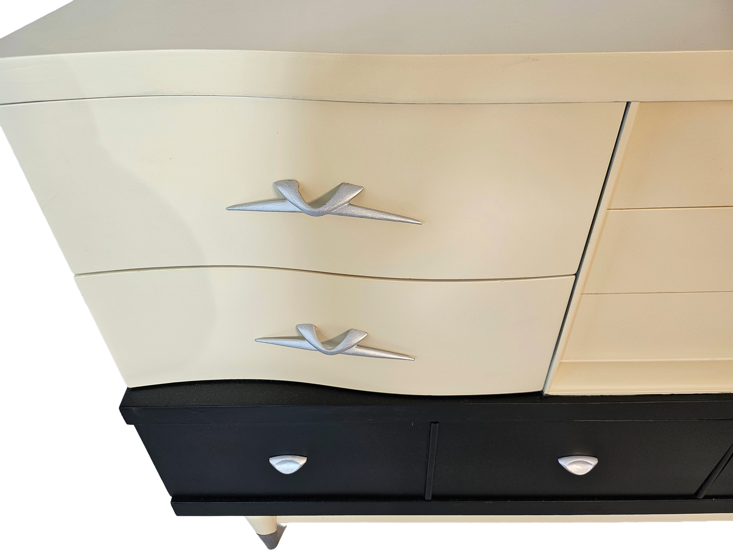 1970s Retro Dresser