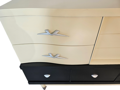 1970s Retro Dresser