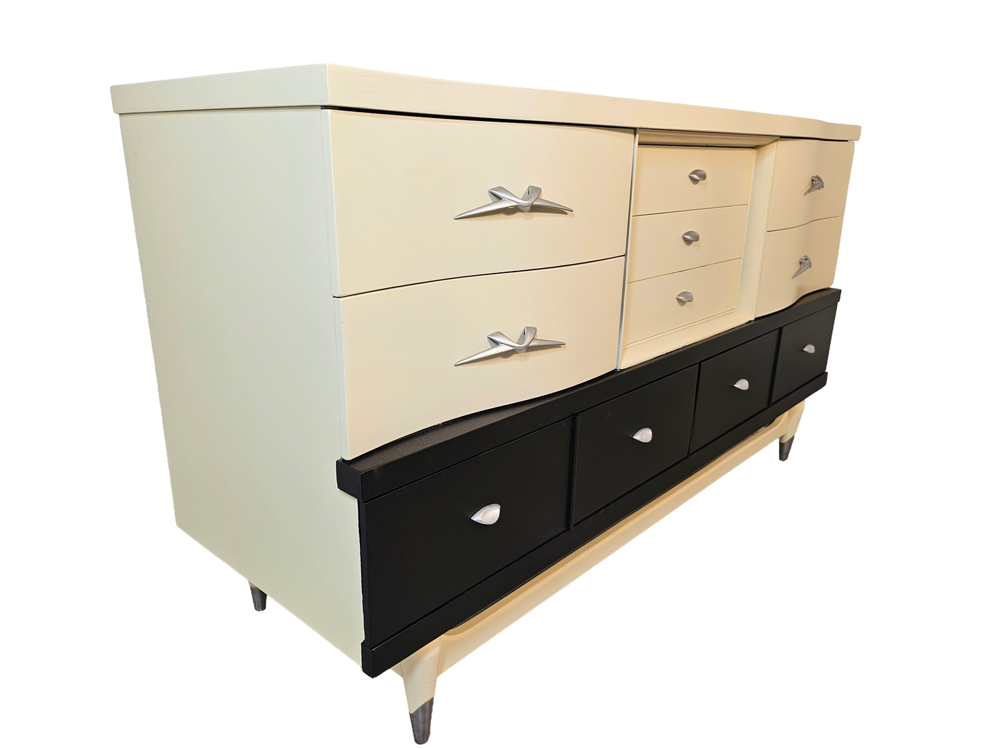 1970s Retro Dresser