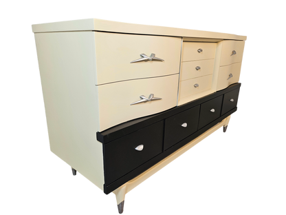 1970s Retro Dresser