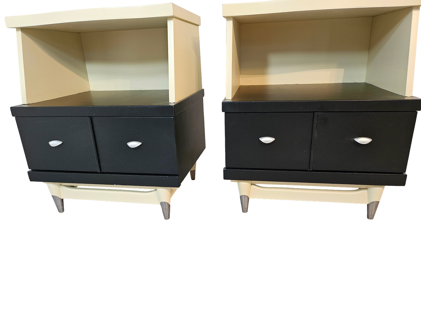 1970s Retro Style Night Stands, A Pair
